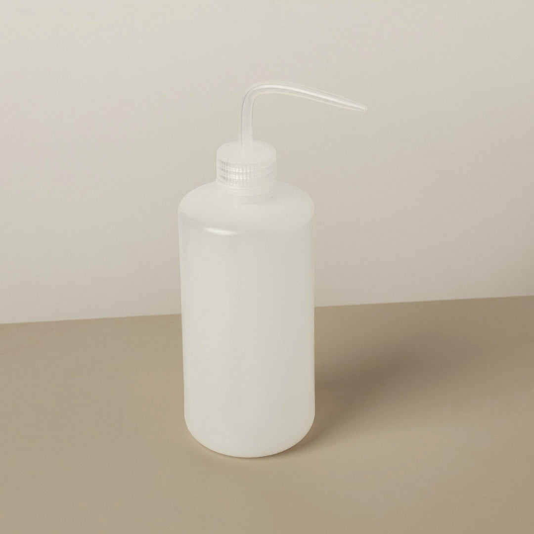 500ml Watering Squeeze Bottle - Casey & Company